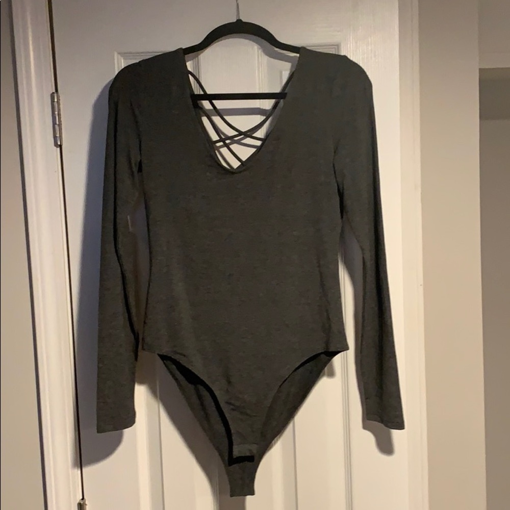 Forever21 grey long-sleeve bodysuit -new w/o tags